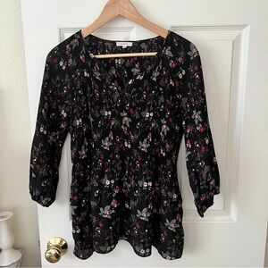 PLEIONE Anthropologie Size Medium Black Floral Top Blouse